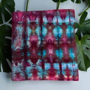 Unique Ice Dye Pillow Cover